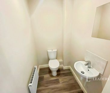 2 bedroom house to rent Falcon Way, Bourne, Lincolnshire, PE10 - Photo 6