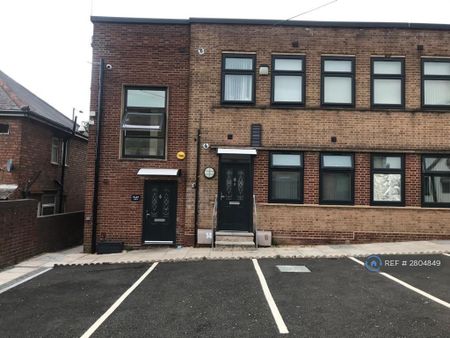 2 bedroom flat to rent - Photo 2