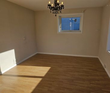 1 Bed Flat, Craigievar Place, AB10 - Photo 2