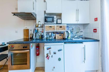 1 bedroom flat to rent - Photo 5