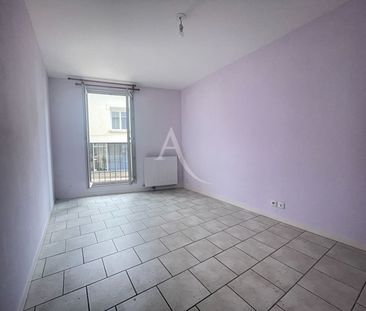 Location appartement 2 pièces, 50.00m², Saintes - Photo 1