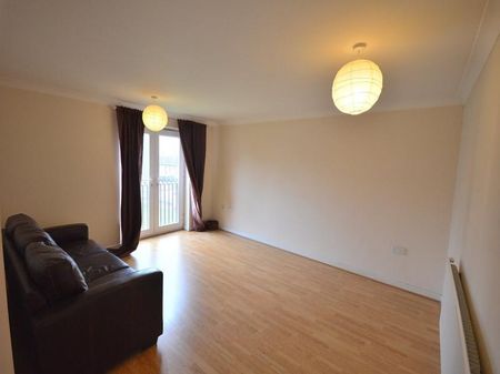 2 Bedroom Apartment To Let - Photo 2