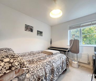 4 bedroom house - townhouse - Photo 5