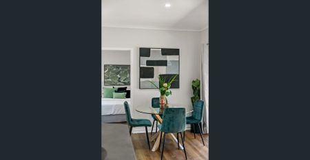 4 bedroom family home - Photo 5