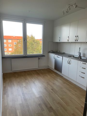 Långarödsvägen, Höganäs - Photo 2