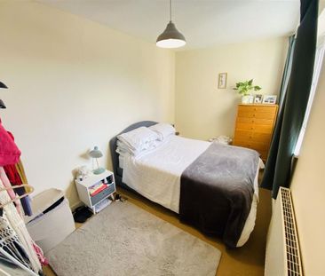 1 bedroom property to rent - Photo 3