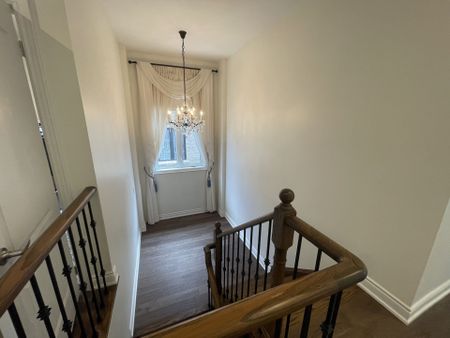 For Lease - 35 Queen Magdalene Place, Toronto, Ontario - Photo 2