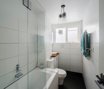 High Style, Big Personality, Inner-City Travancore - Photo 2