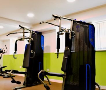 Ground Floor Premier Luxe Studio - Photo 3