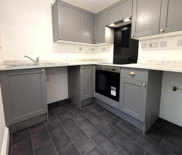 2 bedroom terraced house to rent - Photo 6