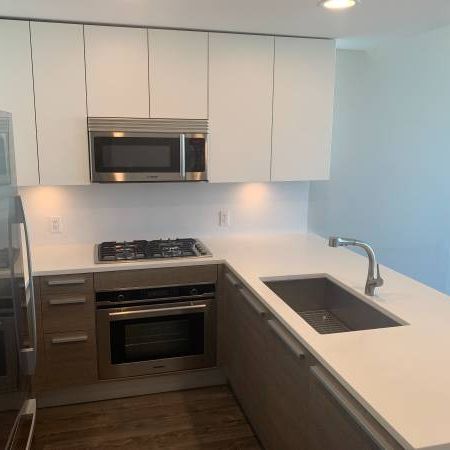 1BD1Bath available March 1st @ STRATUS - SOLO DISTRICT - Photo 4