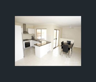 2 Rose Avenue, Springfield Lakes, Qld 4300 - Photo 4