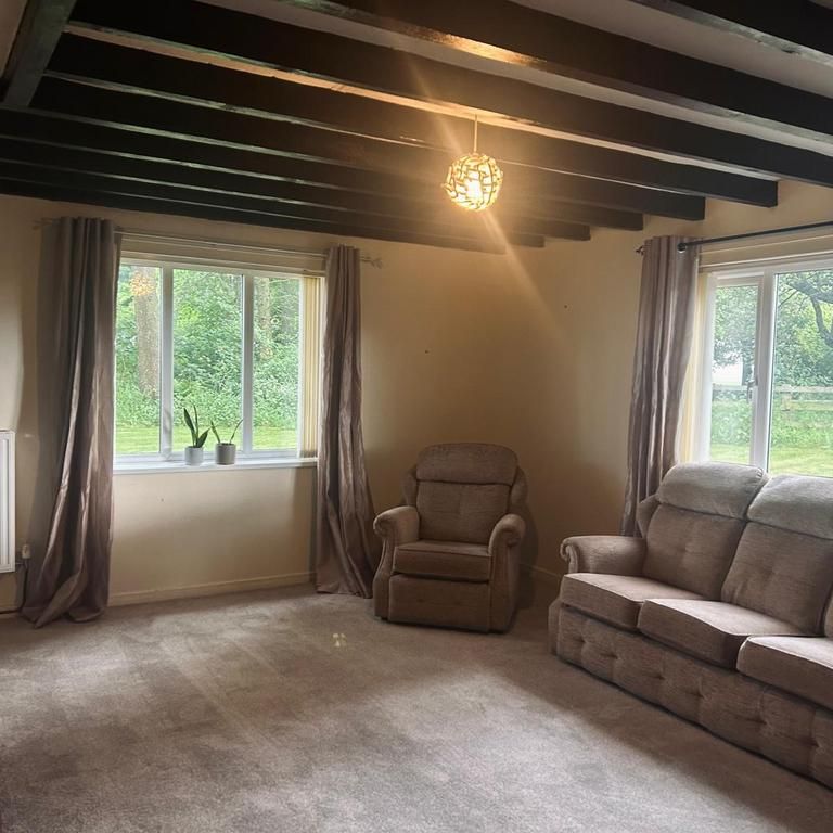 2 bedroom house to rent - Photo 1