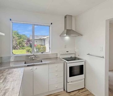 CLOVERLEA - 3 BEDROOMS - Photo 5