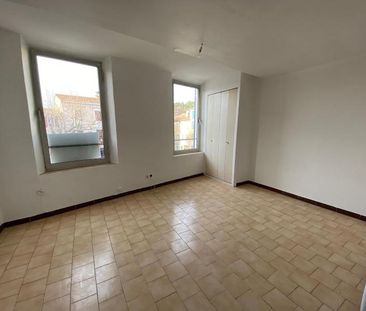Location Appartement 1 pièce 25m² TOURVES 83170 - Photo 2