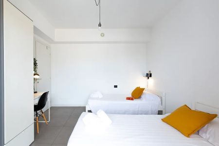 Via Luigi Mercantini, Milan, Lombardy 20158 - Photo 4