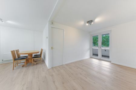 Ericcson Close, SW18, London - Photo 2