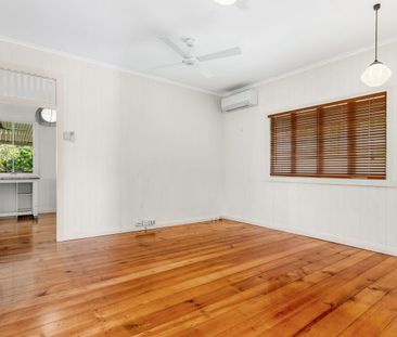 Timeless Character Meets Modern Living - Photo 2