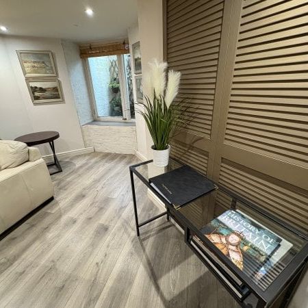 Clifton Drive North, Lytham St Annes - Photo 1