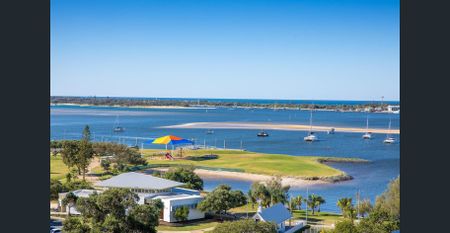 Broadwater Views - Boutique Building- Furnished Apartment - Photo 5