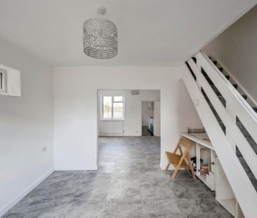 Staveley Street, Doncaster, Edlington - Photo 2