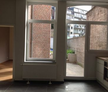 Appartement te huur - Photo 1