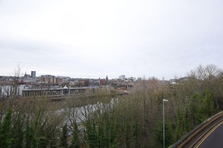 Worsdell Drive, Gateshead, NE8 - Photo 3