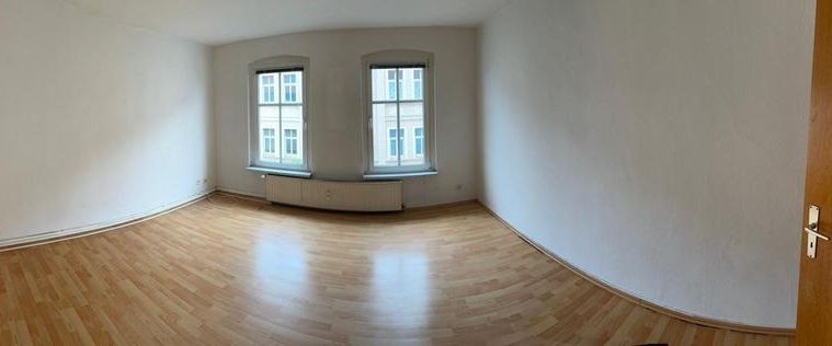 2 Zi. Whg. mit EBK in zentraler Lage | gepflegt - Photo 1