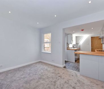 A well located three bedroom end of Terrace home with driveway parking - Photo 6