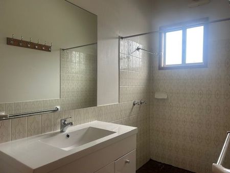 Coastal Home in Bawley Point - Photo 2