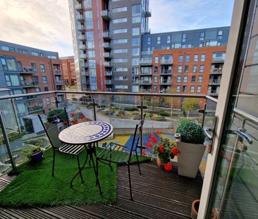 Room in a Shared Flat, Zenith Close, NW9 - Photo 6