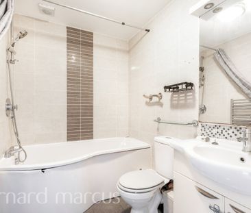 Middle Lane - Photo 5