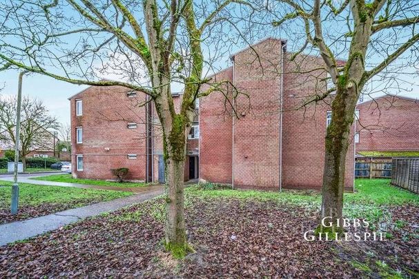 Hilton Close, Uxbridge, Middlesex, UB8 - Photo 1