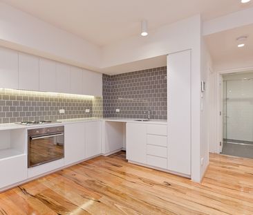 302/108 Bennett Street, East Perth WA 6004 - Apartment For Rent | D... - Photo 2