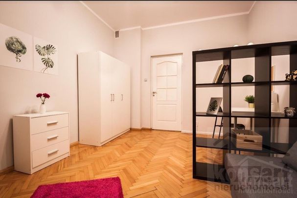 3 pokoje, świetna lokalizacja - Na wynajem - Photo 1