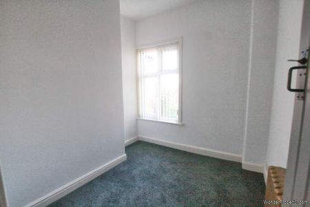 2 bedroom property to rent in Stockport - Photo 2