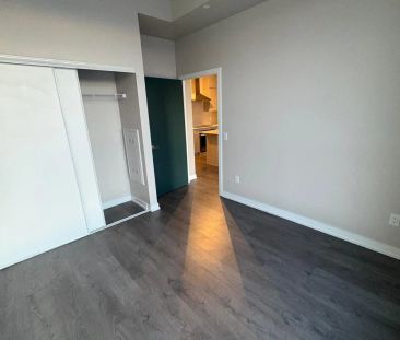 55 Duke Street W #2401 - Photo 3