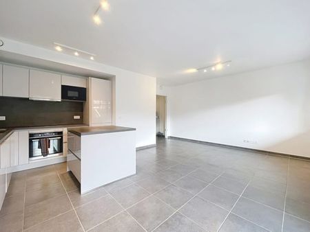 Appartement te huur - Foto 5