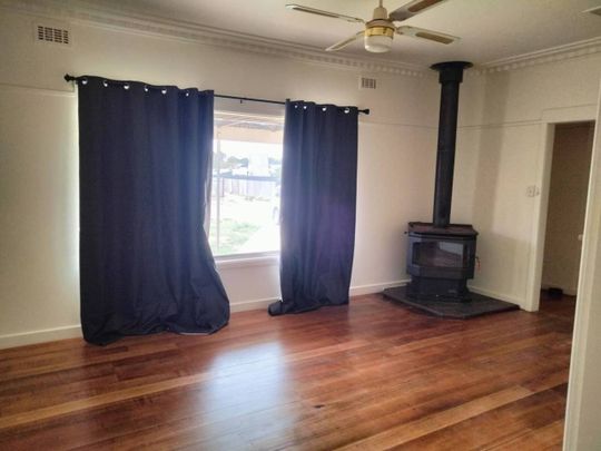 Small town living - Photo 1