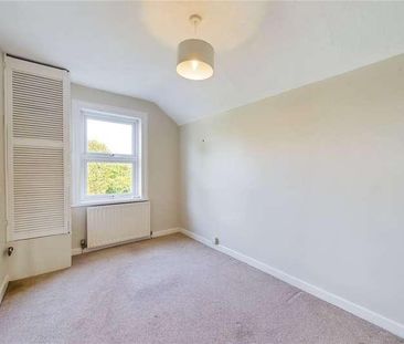 Thames Avenue, Pangbourne, Reading, Berkshire, RG8 - Photo 2