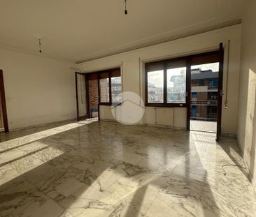 Trilocale in affitto - Photo 2