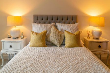 1 bedroom retirement property to rent - Photo 2