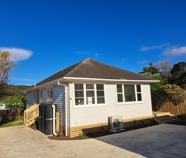 Sunny Family Home in Wainuiomata - Photo 6