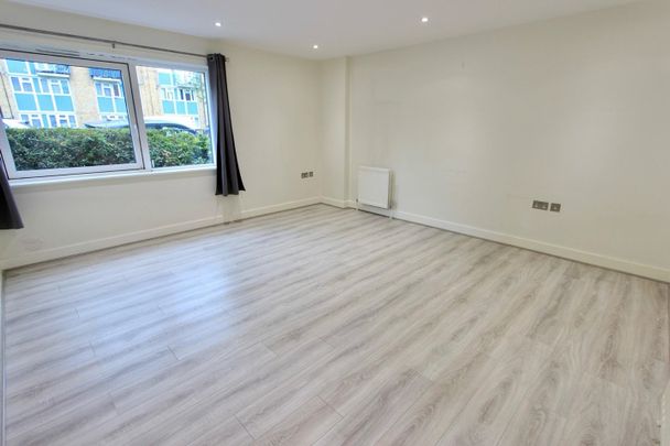 2 Bed Flat, Alice Court, N22 - Photo 1