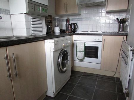 1 bedroom apartment to rent - Photo 4