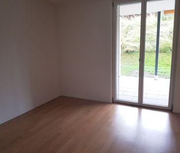 "Gemütliche 2.5-Zimmerwohnung mit schönem Balkon" - Photo 3