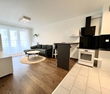 Wynajem | 2-pokojowe mieszkanie 50 m² | Winda - Фото 1