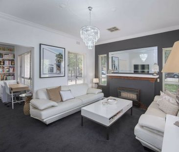 9 Manningham Street, Manningham SA, Belconnen - Photo 1