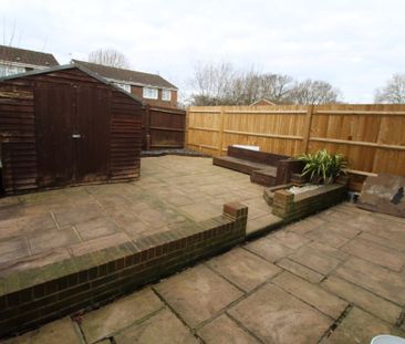 The Hawthorns, Burgess Hill, RH15 - Photo 6