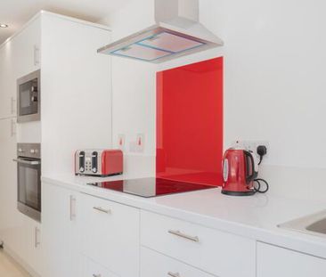 Room 3, 342 Woodstock Road, Belfast, BT6 9DP - Photo 4